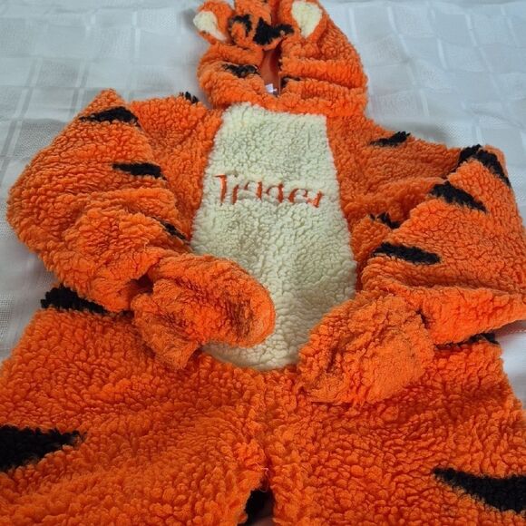 Disney Orange and Black Tigger Kids Footie Holloween Costume - Picture 12 of 16